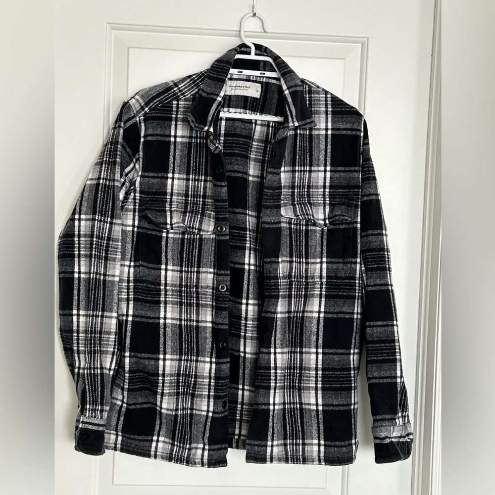 ABERCROMBIE AND FITCH shacket size L